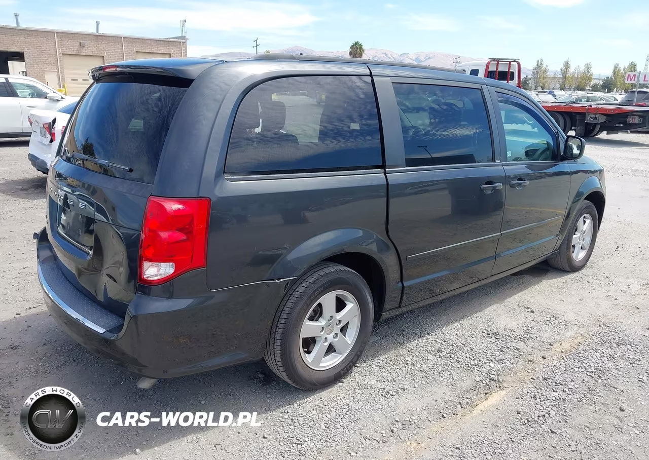 2012 Dodge Grand Caravan Sxt VIN:2C4RDGCGXCR131671 - 4