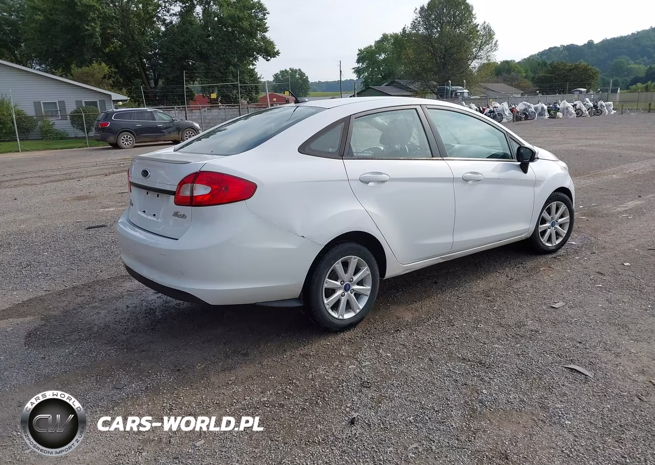 2012 Ford Fiesta Se VIN:3FADP4BJ2CM128774 - 4