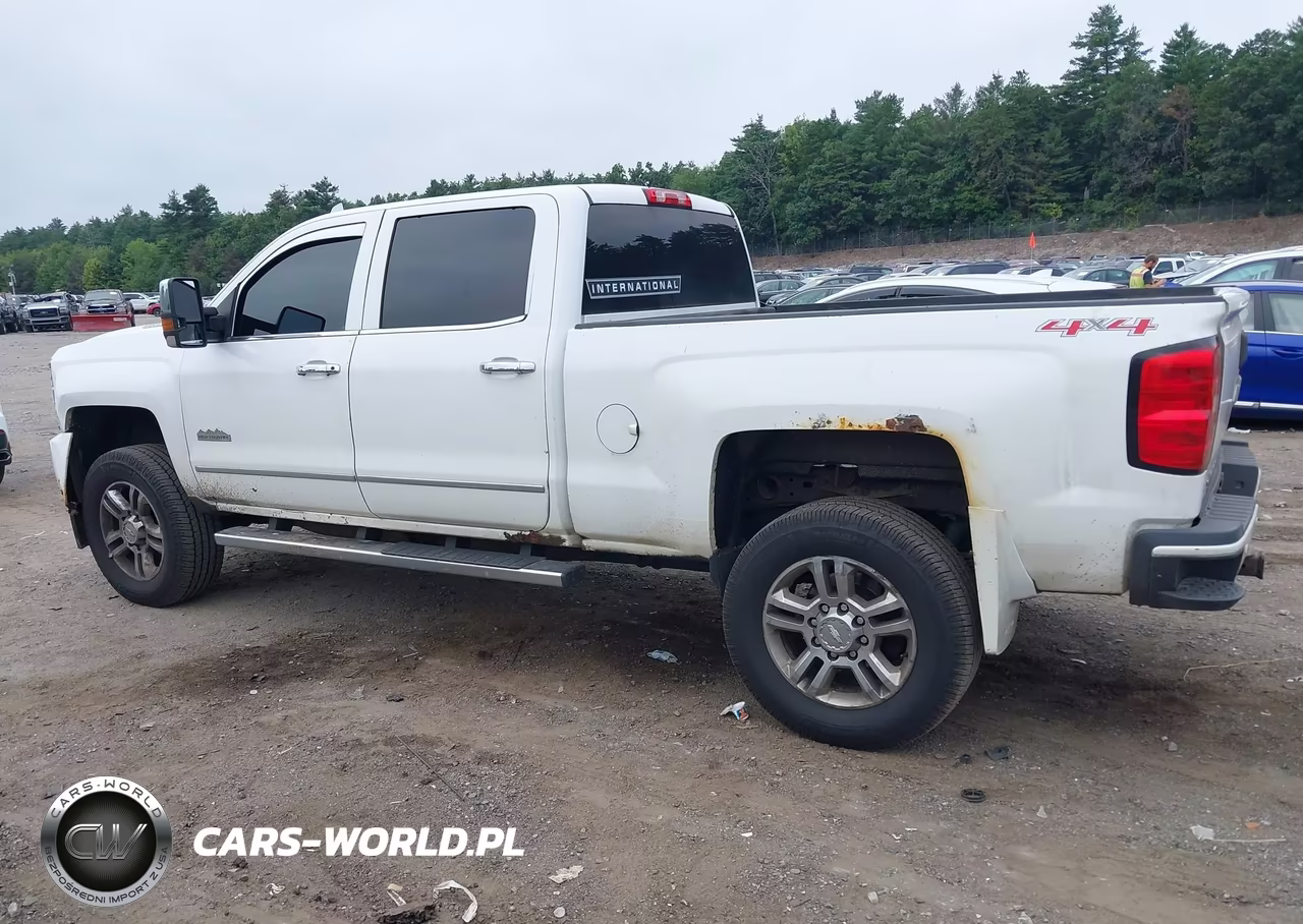 2015 Chevrolet Silverado 2500Hd Built After Aug 14 High Country VIN:1GC1KXE83FF608560 - 3
