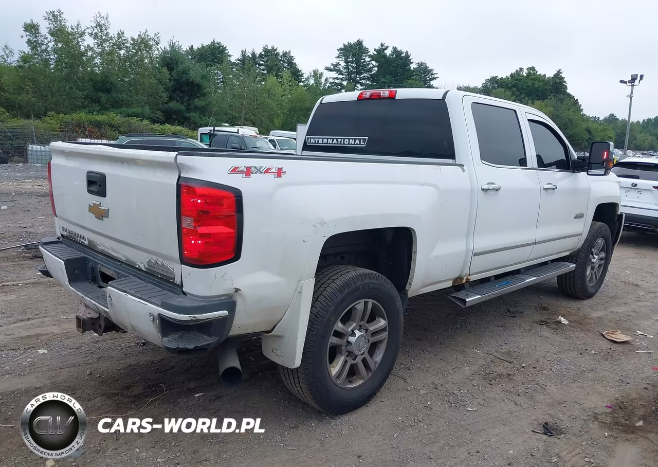 2015 Chevrolet Silverado 2500Hd Built After Aug 14 High Country VIN:1GC1KXE83FF608560 - 4