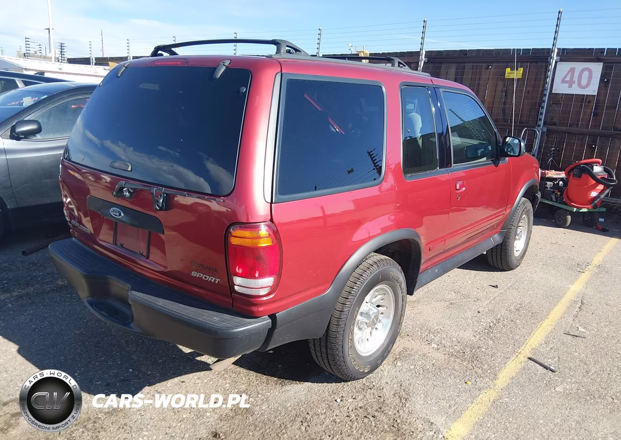 2000 Ford Explorer Sport VIN:1FMYU70X8YUA99504 - 4