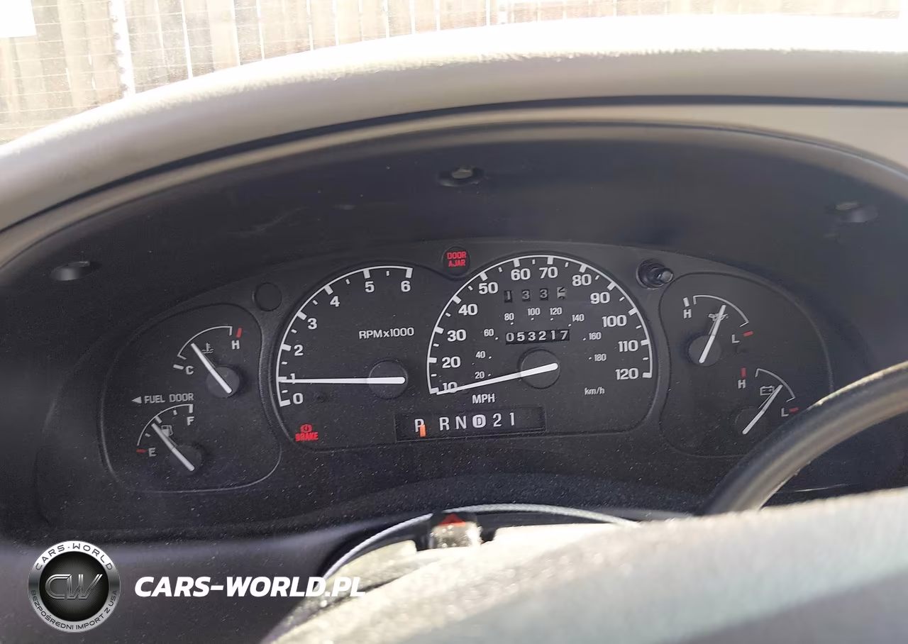 2000 Ford Explorer Sport VIN:1FMYU70X8YUA99504 - 7