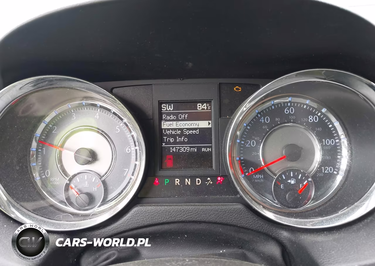 2014 Chrysler Town & Country Touring VIN:2C4RC1BG9ER382170 - 7