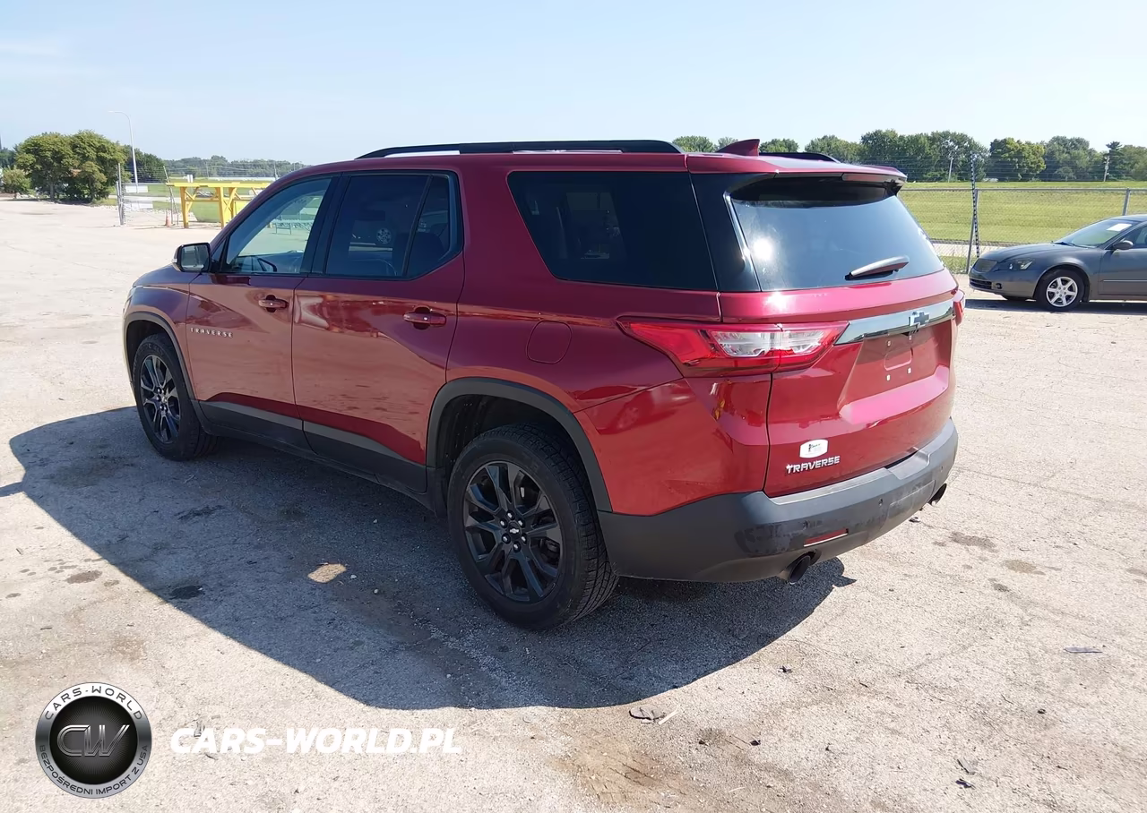 2018 Chevrolet Traverse Rs VIN:1GNERJKX4JJ135707 - 3