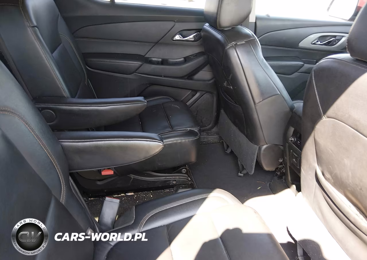 2018 Chevrolet Traverse Rs VIN:1GNERJKX4JJ135707 - 8