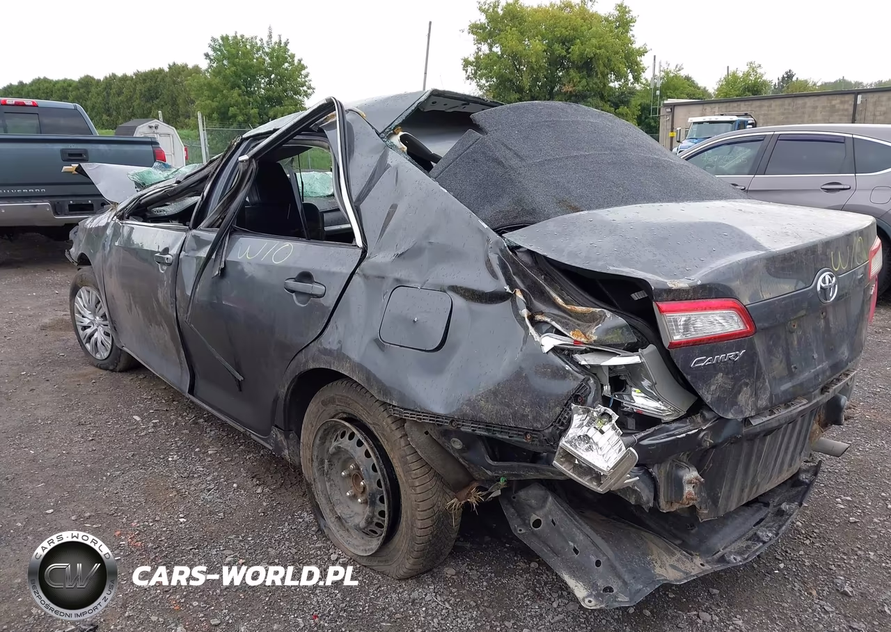 2012 Toyota Camry Le VIN:4T1BF1FK8CU105335 - 3
