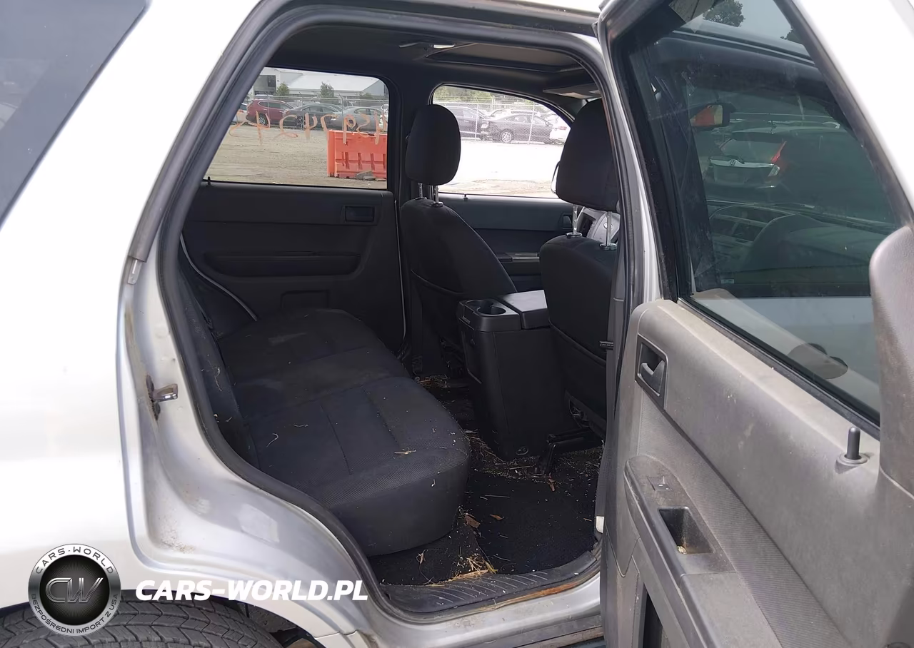 2008 Ford Escape Xlt VIN:1FMCU93118KD91486 - 8