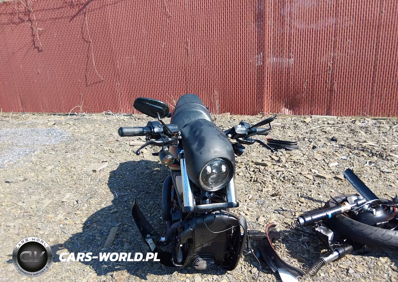 2009 Harley-Davidson Vrscdx VIN:1HD1HHH189K801249 - 5