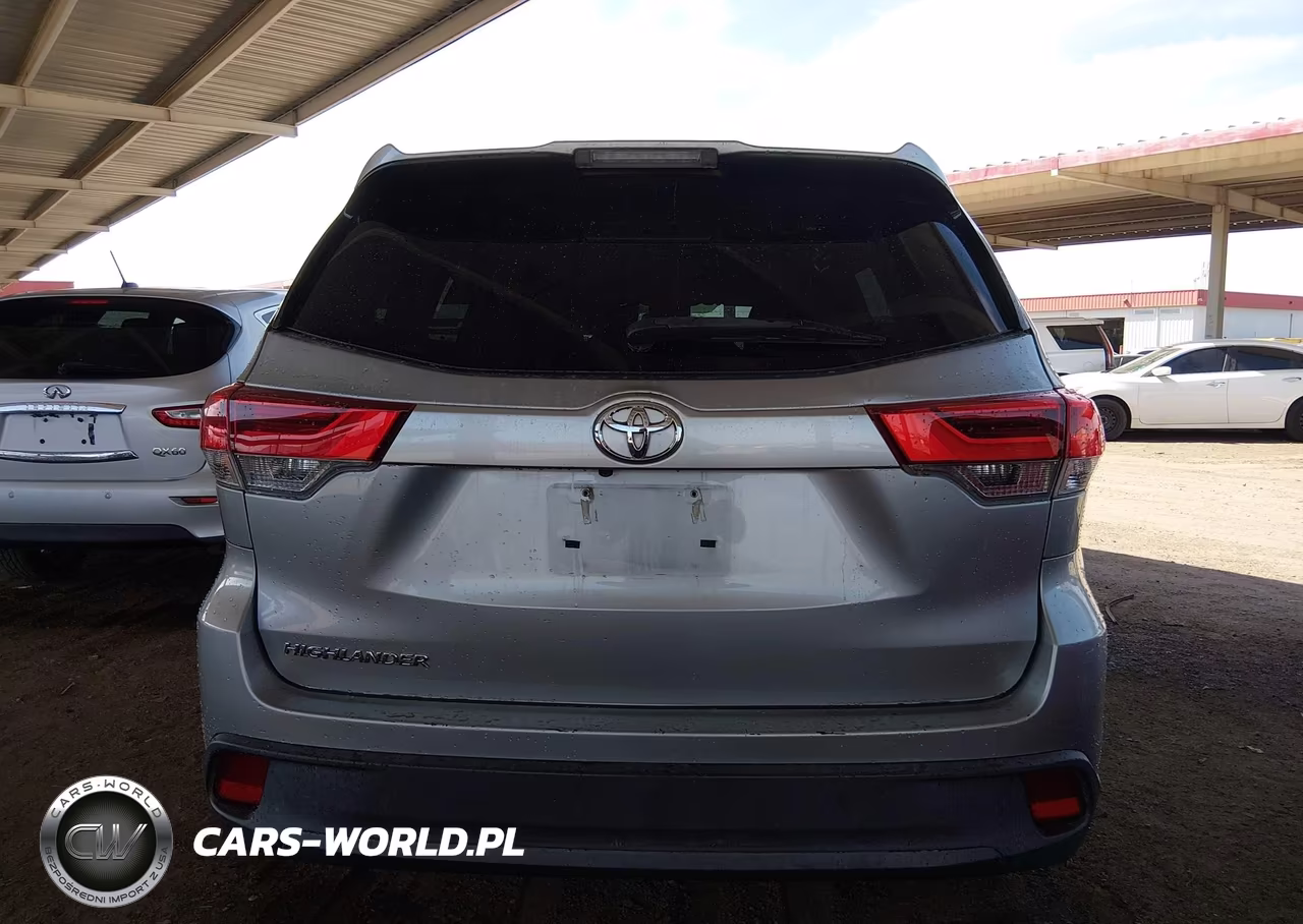 2018 Toyota Highlander Le VIN:5TDZZRFH3JS236736 - 16
