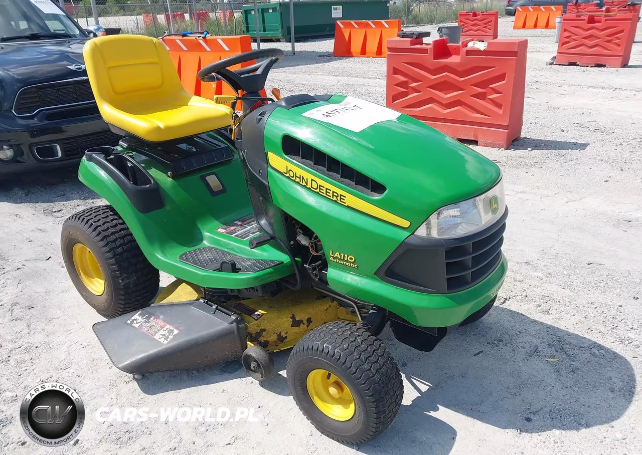 2008 John Deere Riding Lawnmower