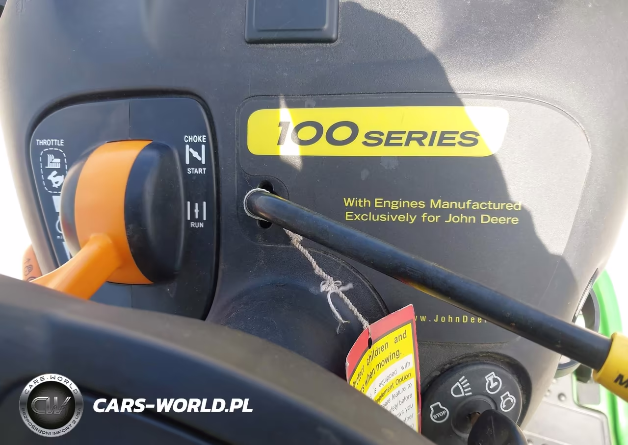 2008 John Deere Riding Lawnmower VIN:GX0110A056428 - 7