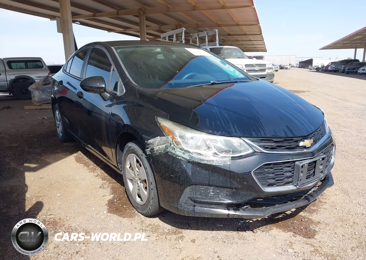 2018 Chevrolet Cruze Ls Auto – zdjęcie 1 z 15