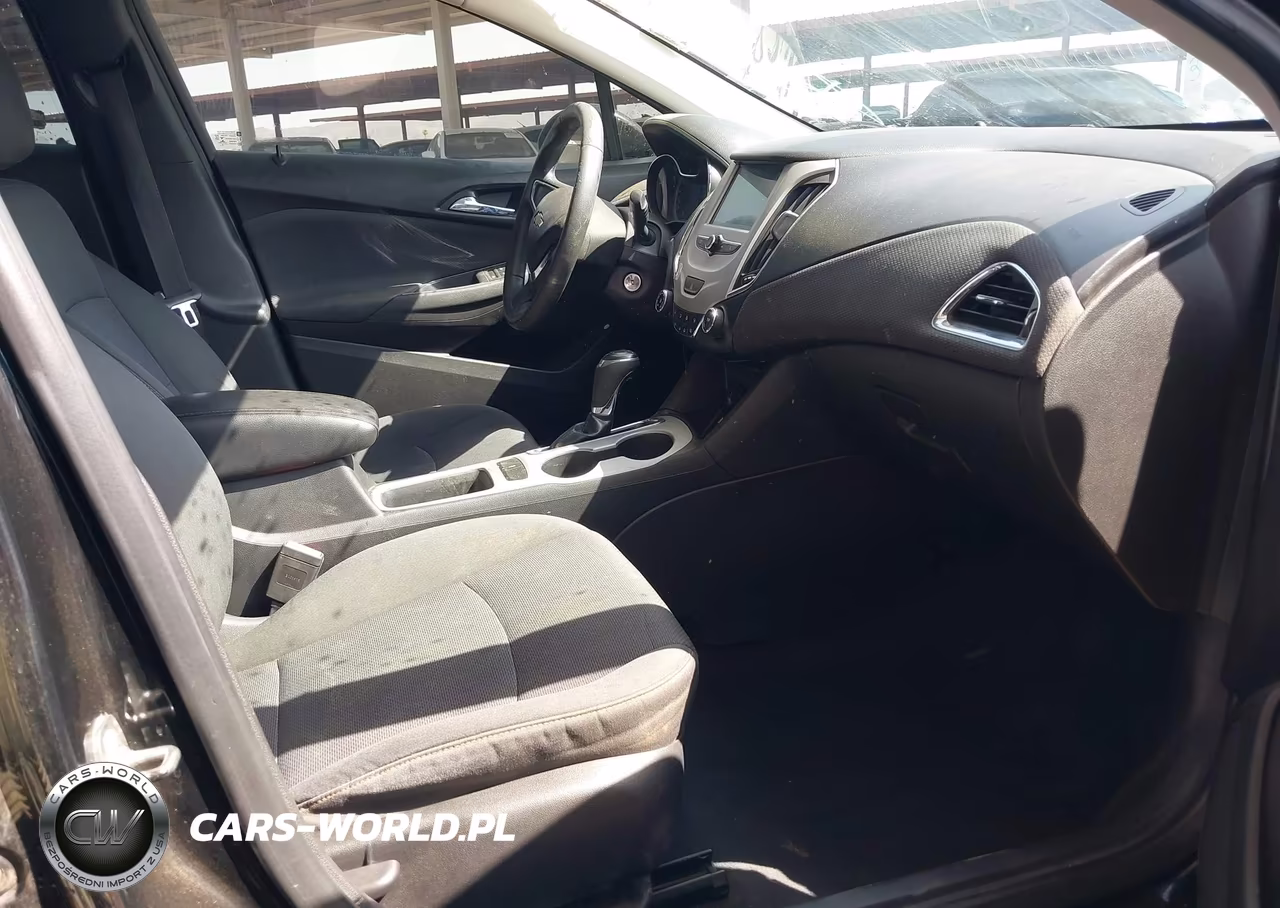 2018 Chevrolet Cruze Ls Auto VIN:1G1BC5SM7J7199627 - 5