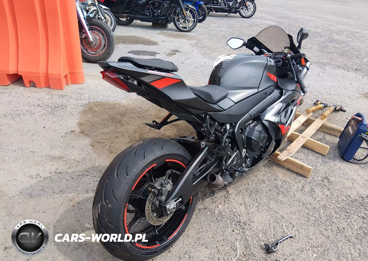 2021 Suzuki Gsx-R1000 R-100Th Anniversary VIN:JS1DM11H8M7100399 - 4