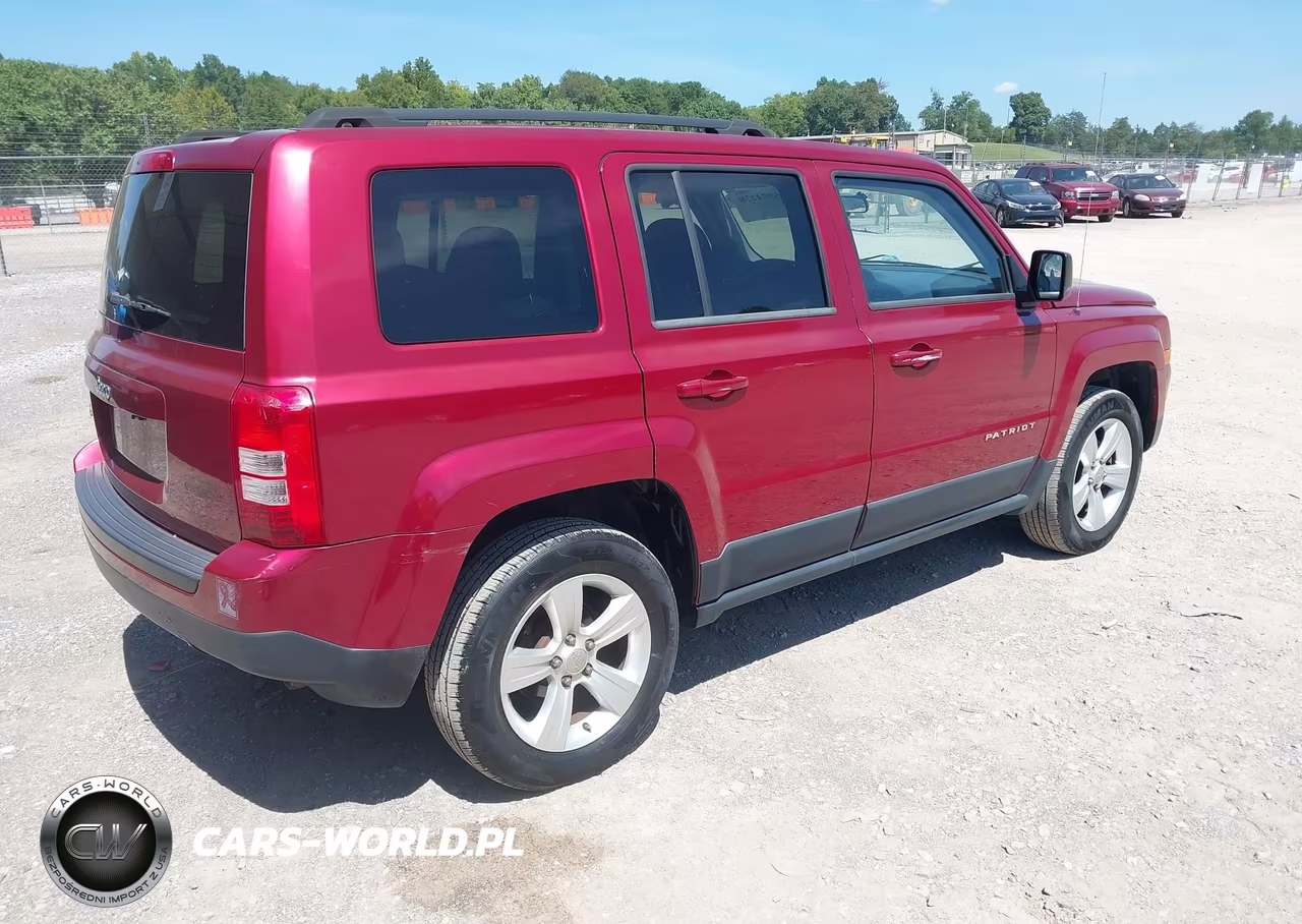 2012 Jeep Patriot Sport VIN:1C4NJRBB0CD608782 - 4