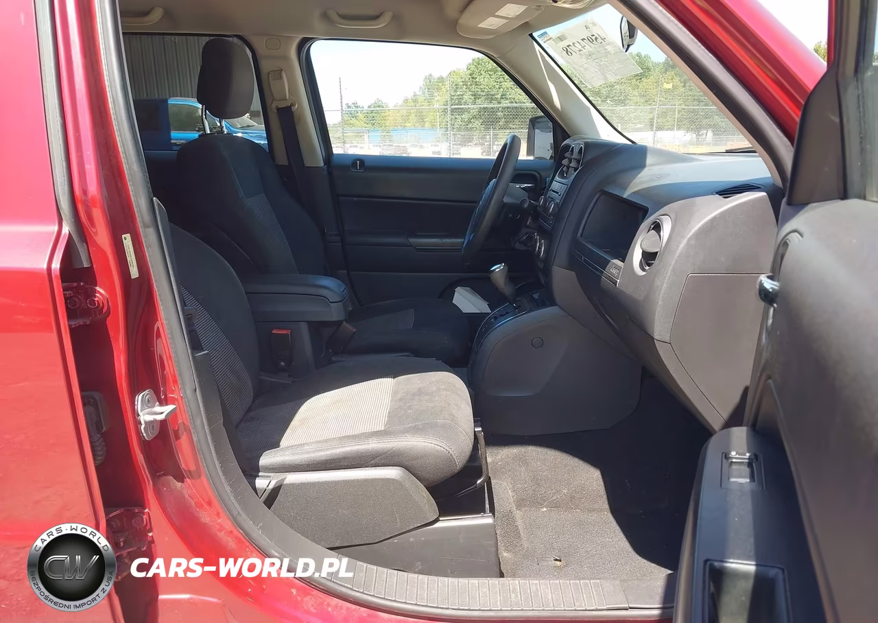 2012 Jeep Patriot Sport VIN:1C4NJRBB0CD608782 - 5