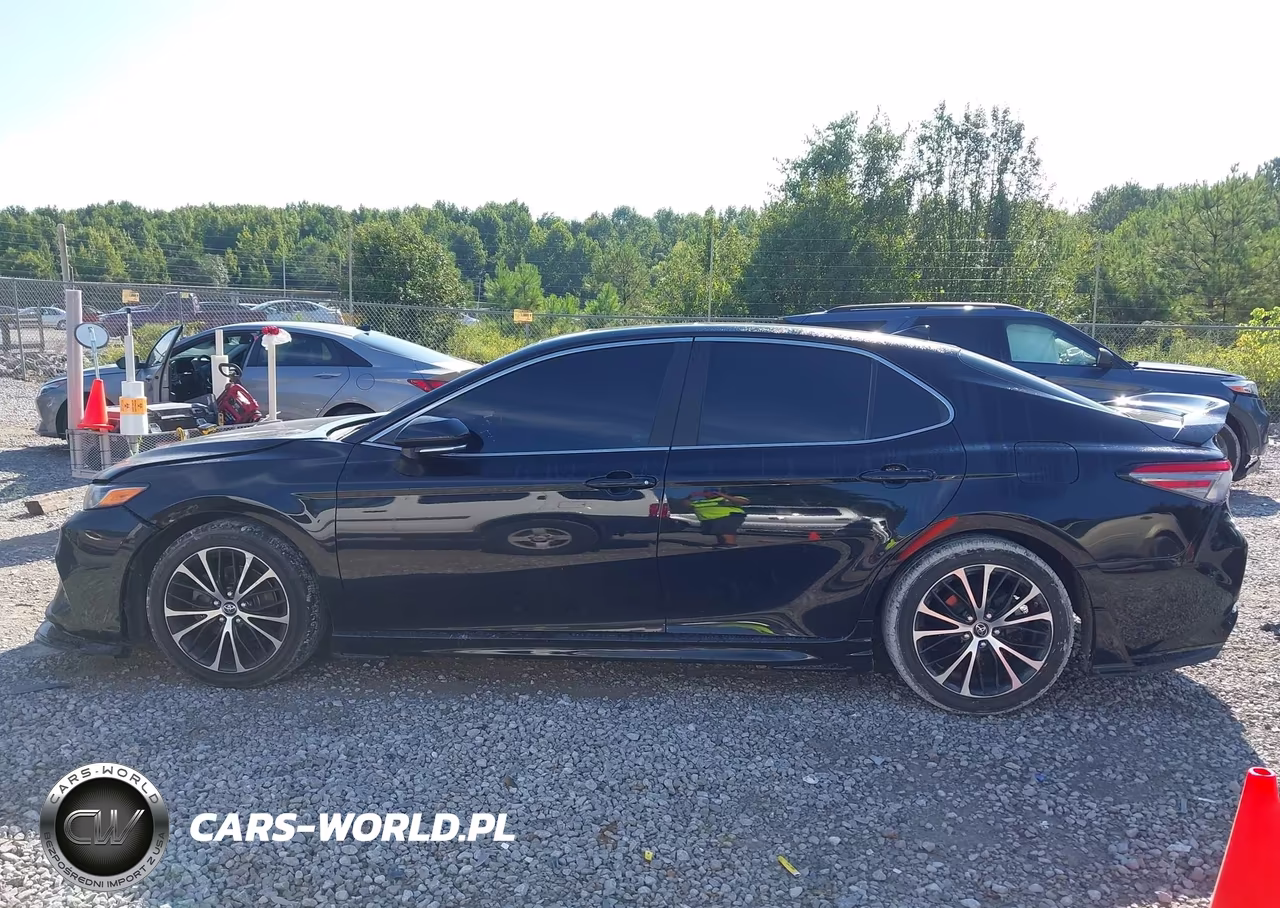 2019 Toyota Camry Se VIN:4T1B11HK4KU842039 - 14