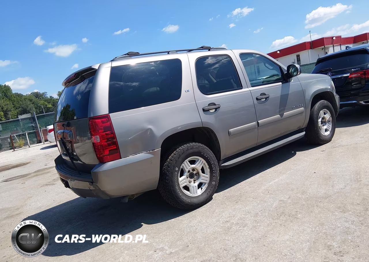 2008 Chevrolet Tahoe Ls VIN:1GNFC13C28R123729 - 4