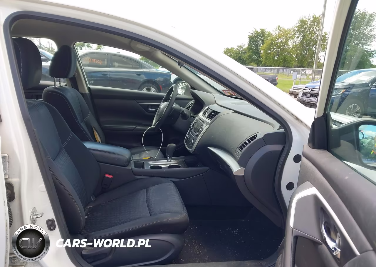 2017 Nissan Altima 2.5 S VIN:1N4AL3AP5HC232974 - 5