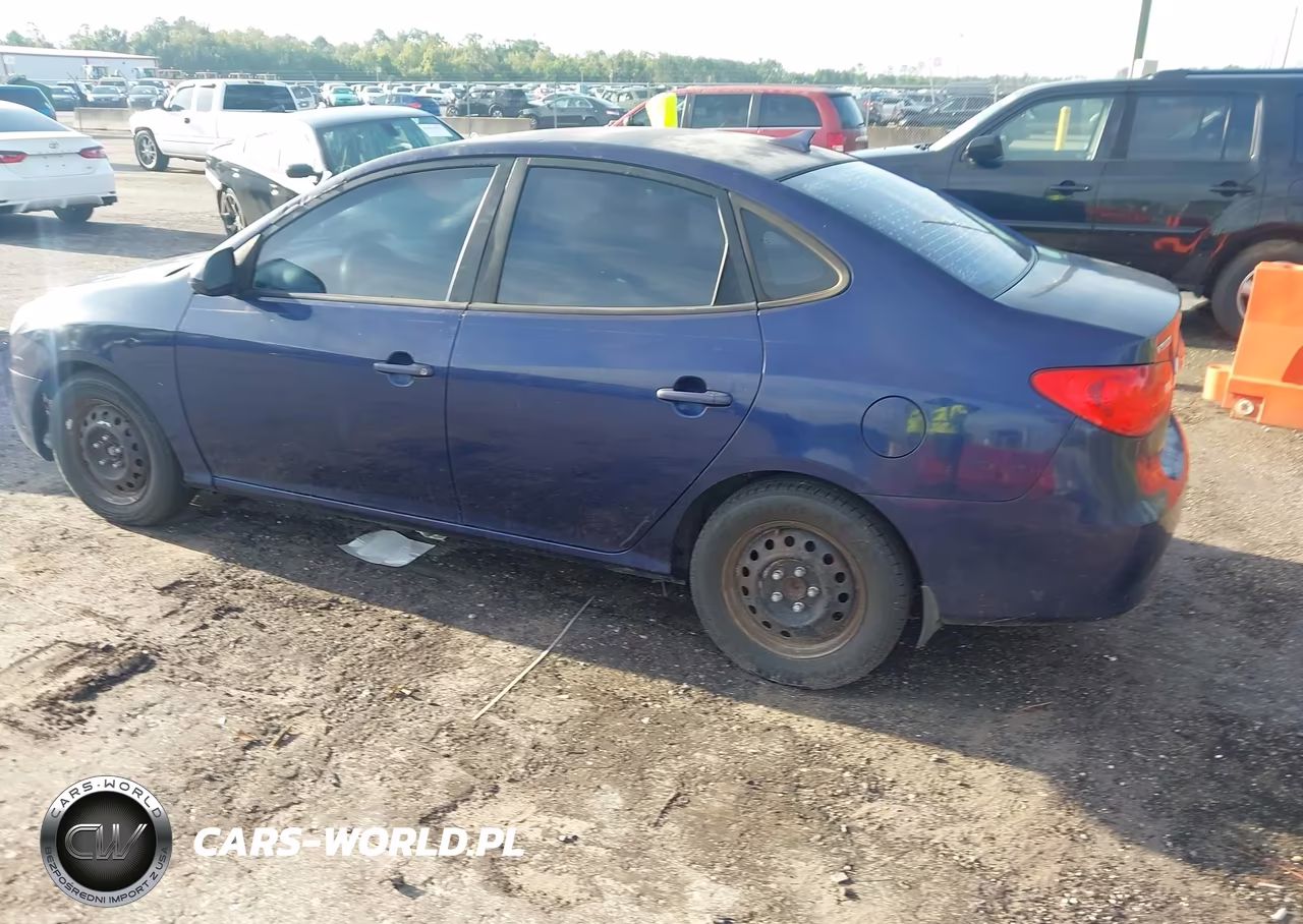2010 Hyundai Elantra Gls VIN:KMHDU4AD9AU102837 - 3