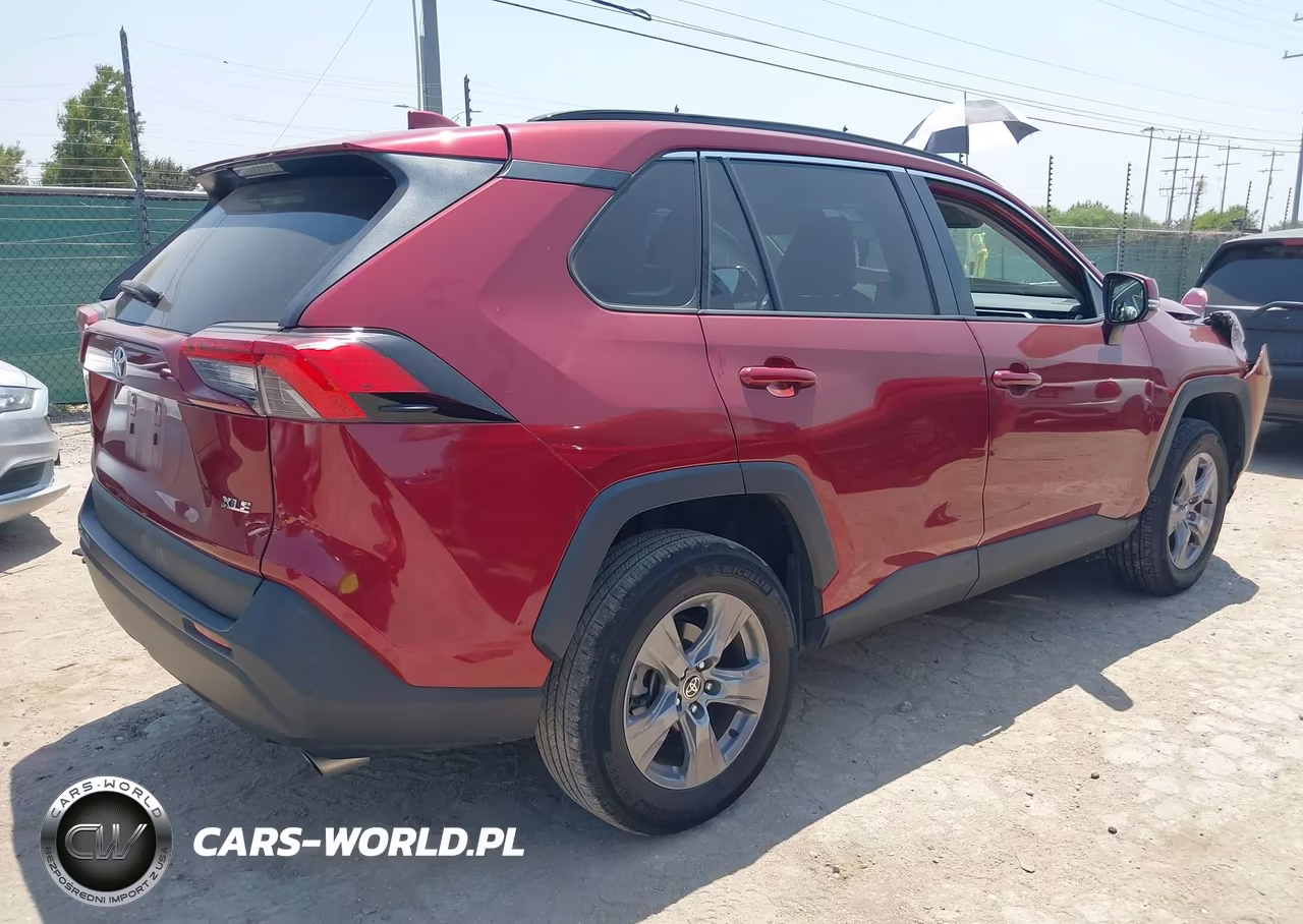 2022 Toyota Rav4 Xle VIN:2T3W1RFVXNW188267 - 4