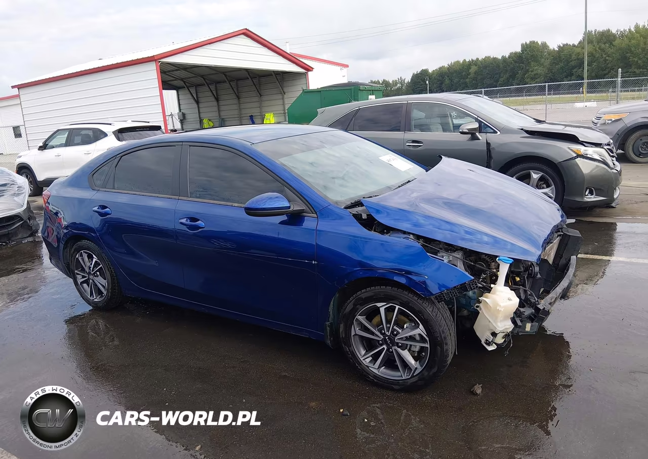 2022 Kia Forte Lxs