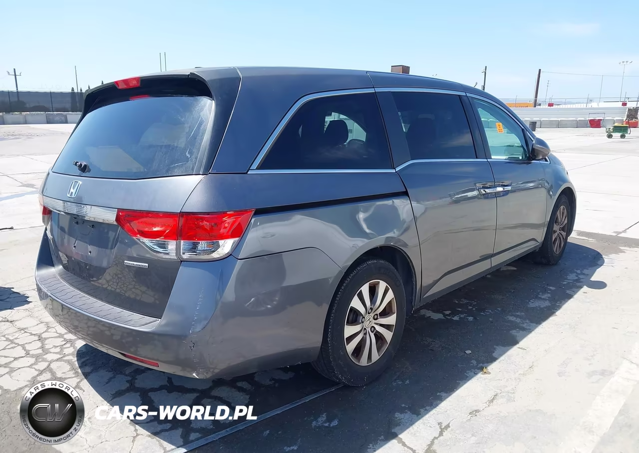 2016 Honda Odyssey Se VIN:5FNRL5H39GB141820 - 4