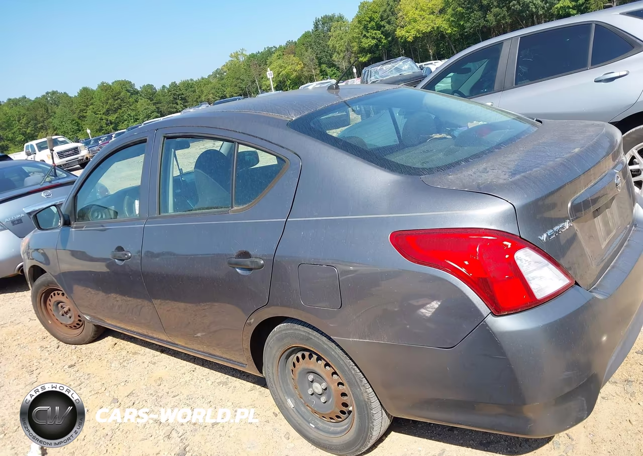 2016 Nissan Versa 1.6 S VIN:3N1CN7AP3GL884650 - 13