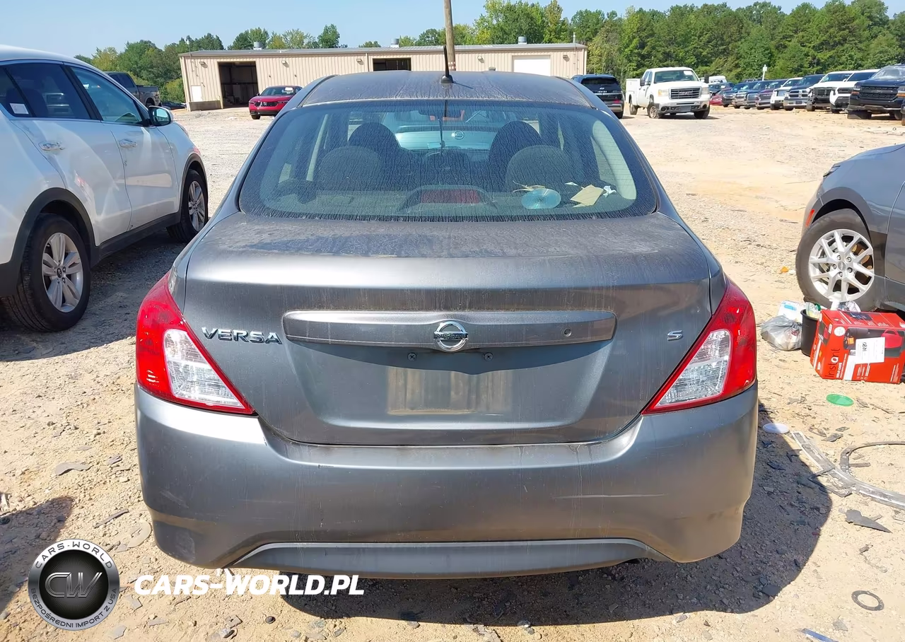 2016 Nissan Versa 1.6 S VIN:3N1CN7AP3GL884650 - 15