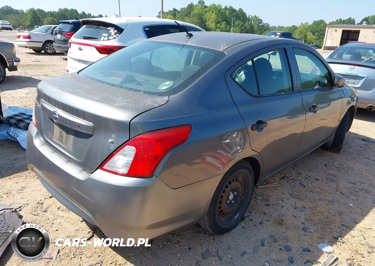 2016 Nissan Versa 1.6 S VIN:3N1CN7AP3GL884650 - 4