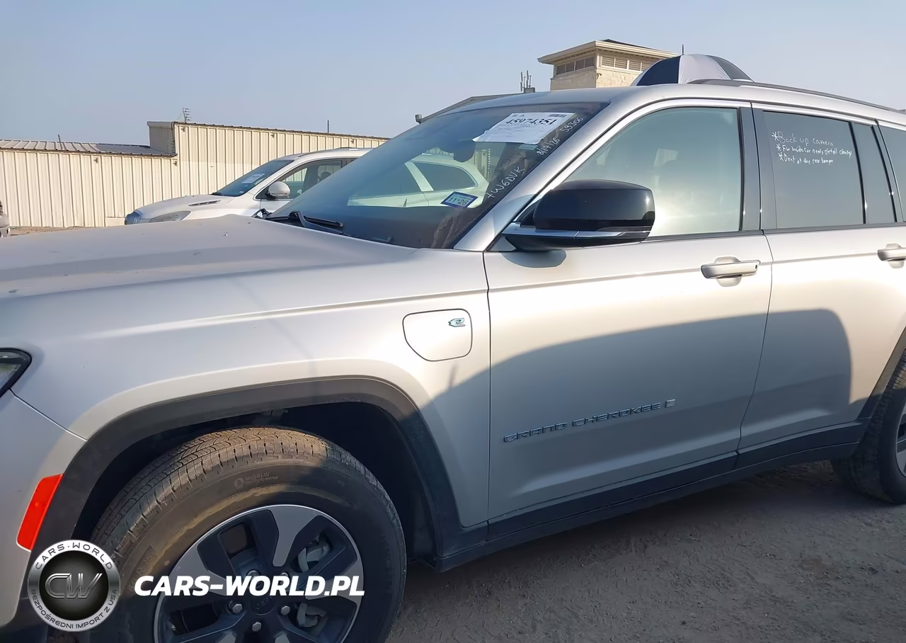 2024 Jeep Grand Cherokee 4Xe VIN:1C4RJYB61RC720794 - 14