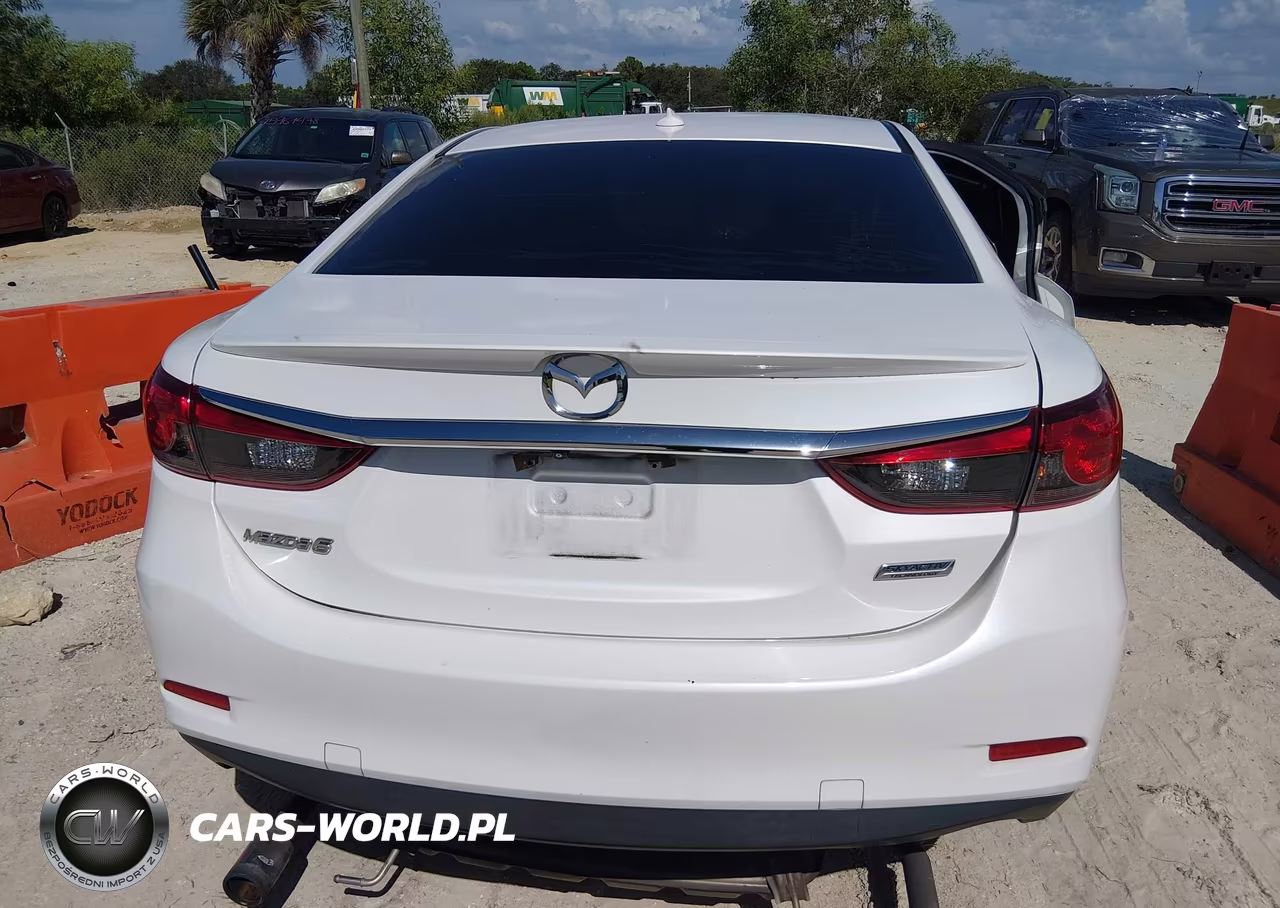 2015 Mazda Mazda6 I Grand Touring VIN:JM1GJ1W51F1211425 - 16