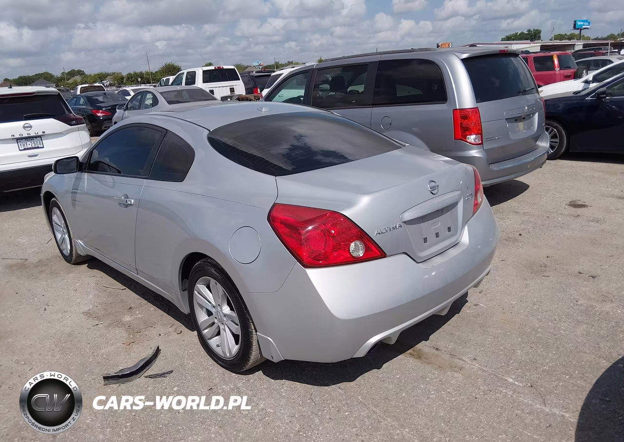 2010 Nissan Altima 2.5 S VIN:1N4AL2EP1AC193830 - 3