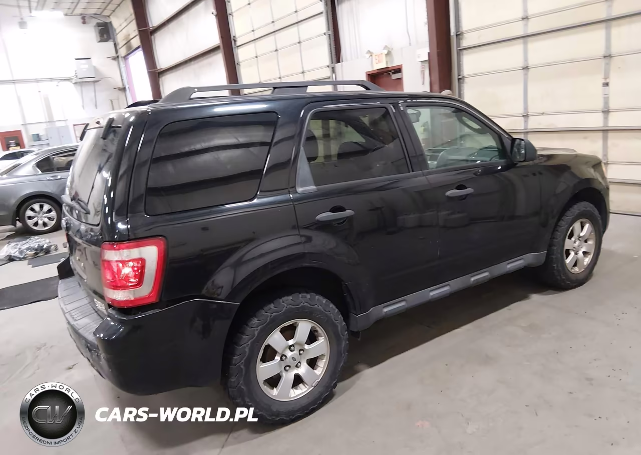 2011 Ford Escape Xlt VIN:1FMCU9D72BKA82216 - 4
