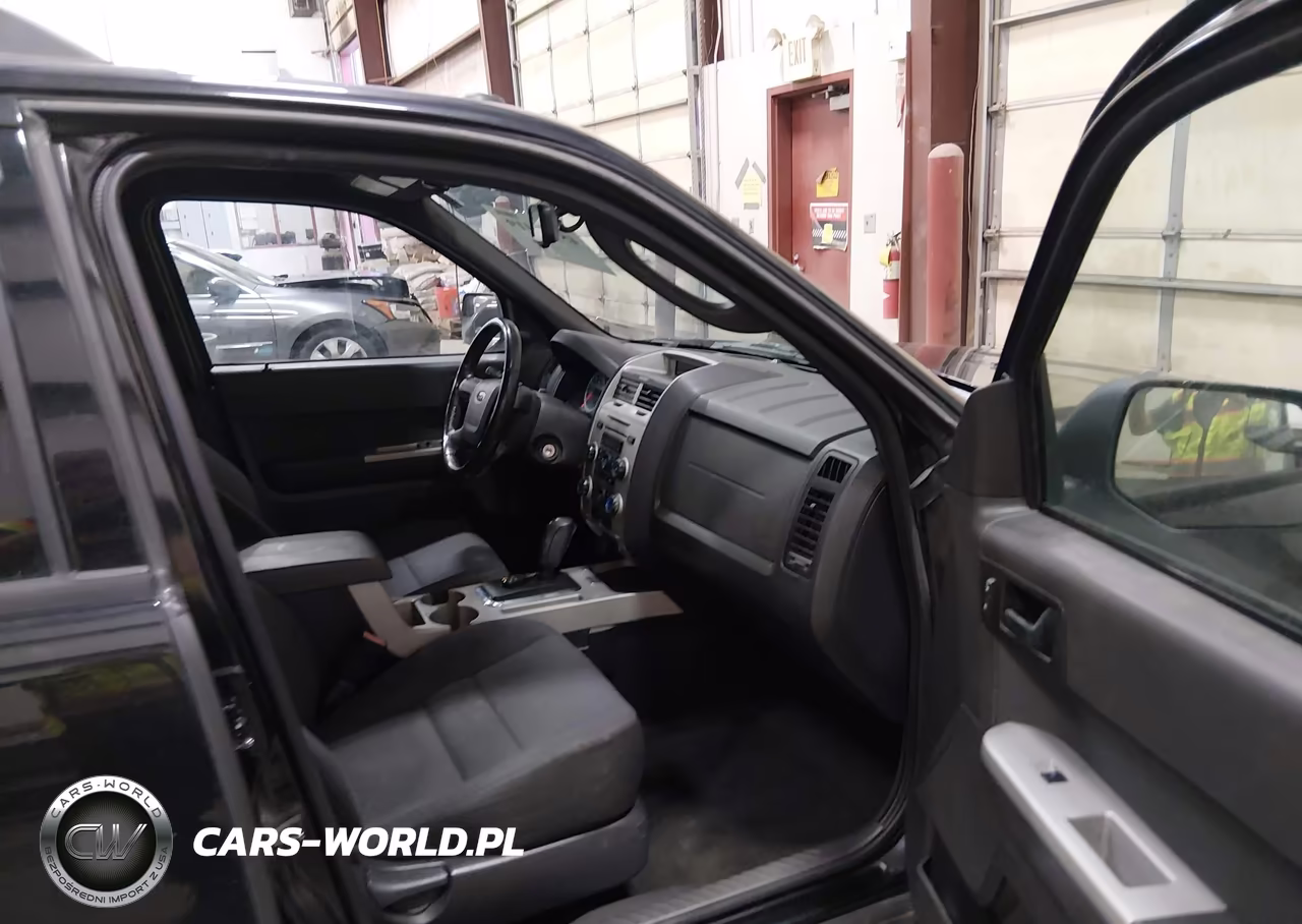 2011 Ford Escape Xlt VIN:1FMCU9D72BKA82216 - 5
