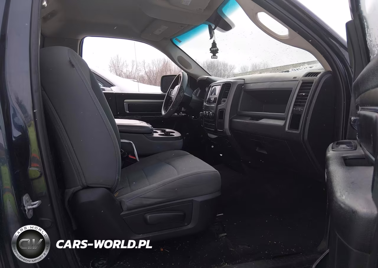 2016 Ram 1500 Tradesman VIN:3C6JR6AG3GG217306 - 5