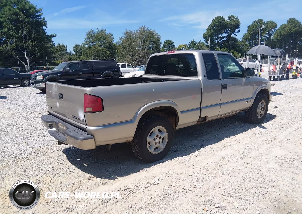 2002 Chevrolet S-10 Ls VIN:1GCDT19W328150128 - 4