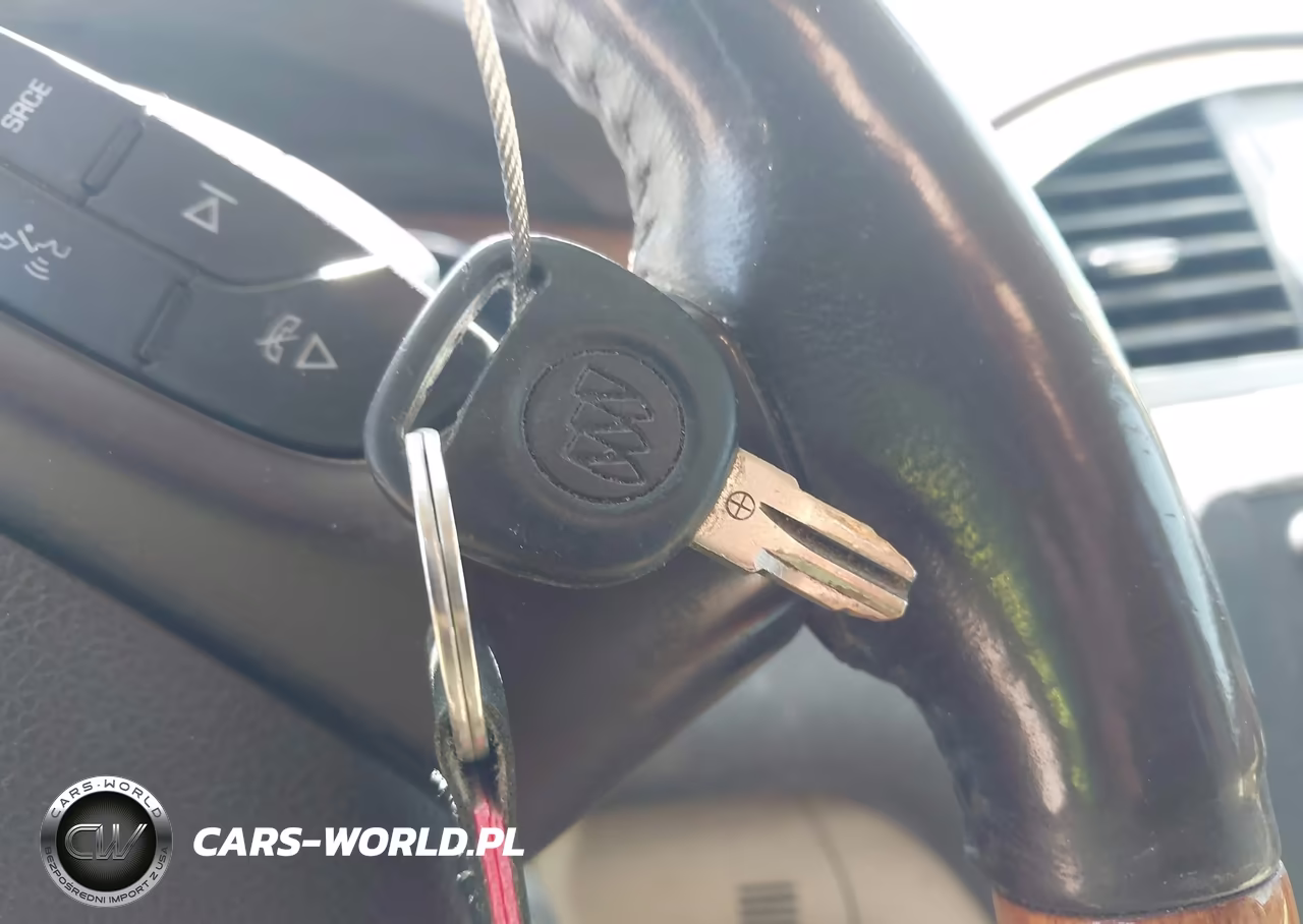 2011 Buick Enclave 1Xl VIN:5GAKRBED1BJ415591 - 11