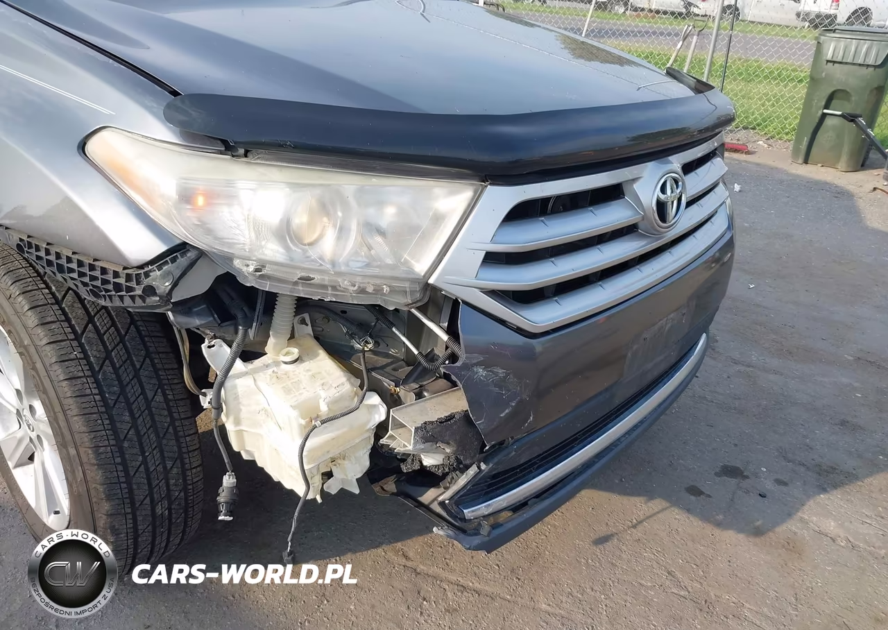 2011 Toyota Highlander Se V6 VIN:5TDBK3EH7BS068301 - 6