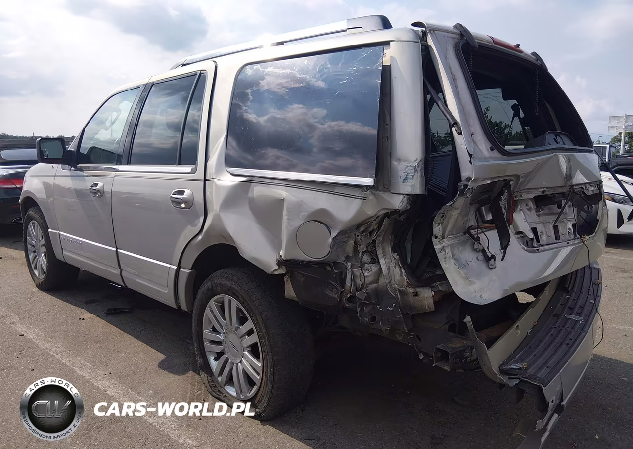 2007 Lincoln Navigator Ultimate VIN:5LMFU28507LJ20568 - 3