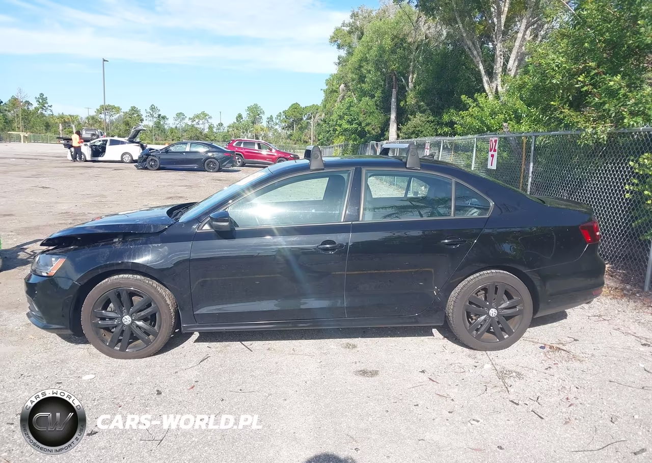 2018 Volkswagen Jetta 1.8T Se Sport VIN:3VWD17AJ2JM216037 - 14