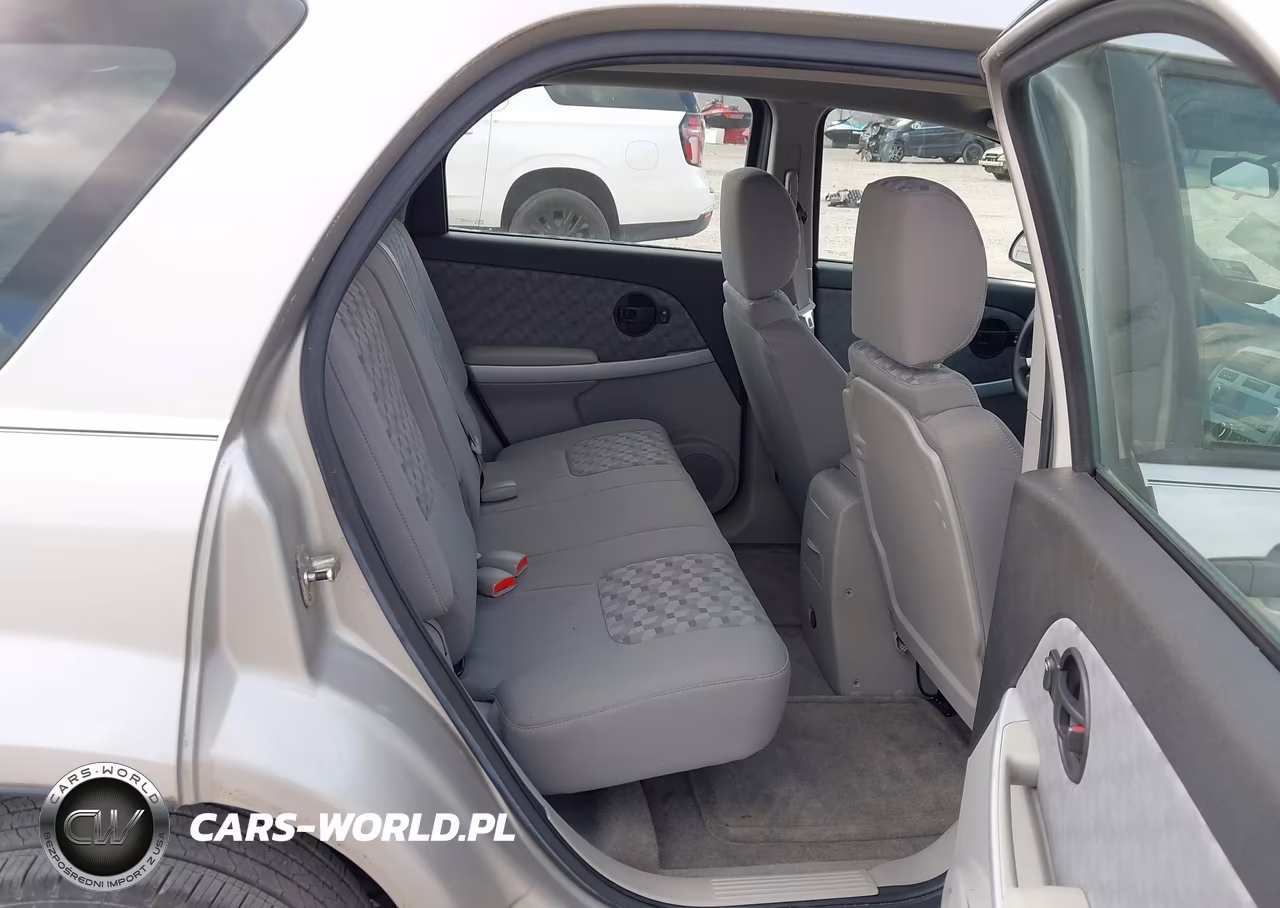 2007 Chevrolet Equinox Ls VIN:2CNDL13F676121031 - 8