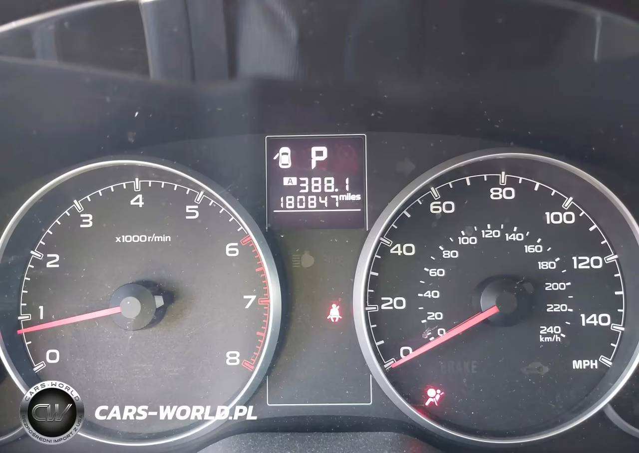 2014 Subaru Outback 2.5I Premium VIN:4S4BRCCC5E3290484 - 15