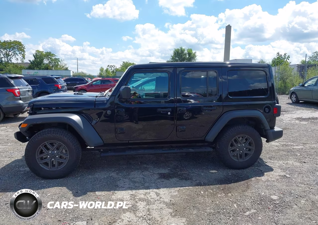 2025 Jeep Wrangler 4-Door Summit 4X4 VIN:1C4PJXDG2SW617282 - 14