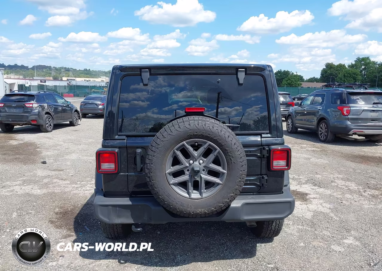 2025 Jeep Wrangler 4-Door Summit 4X4 VIN:1C4PJXDG2SW617282 - 16