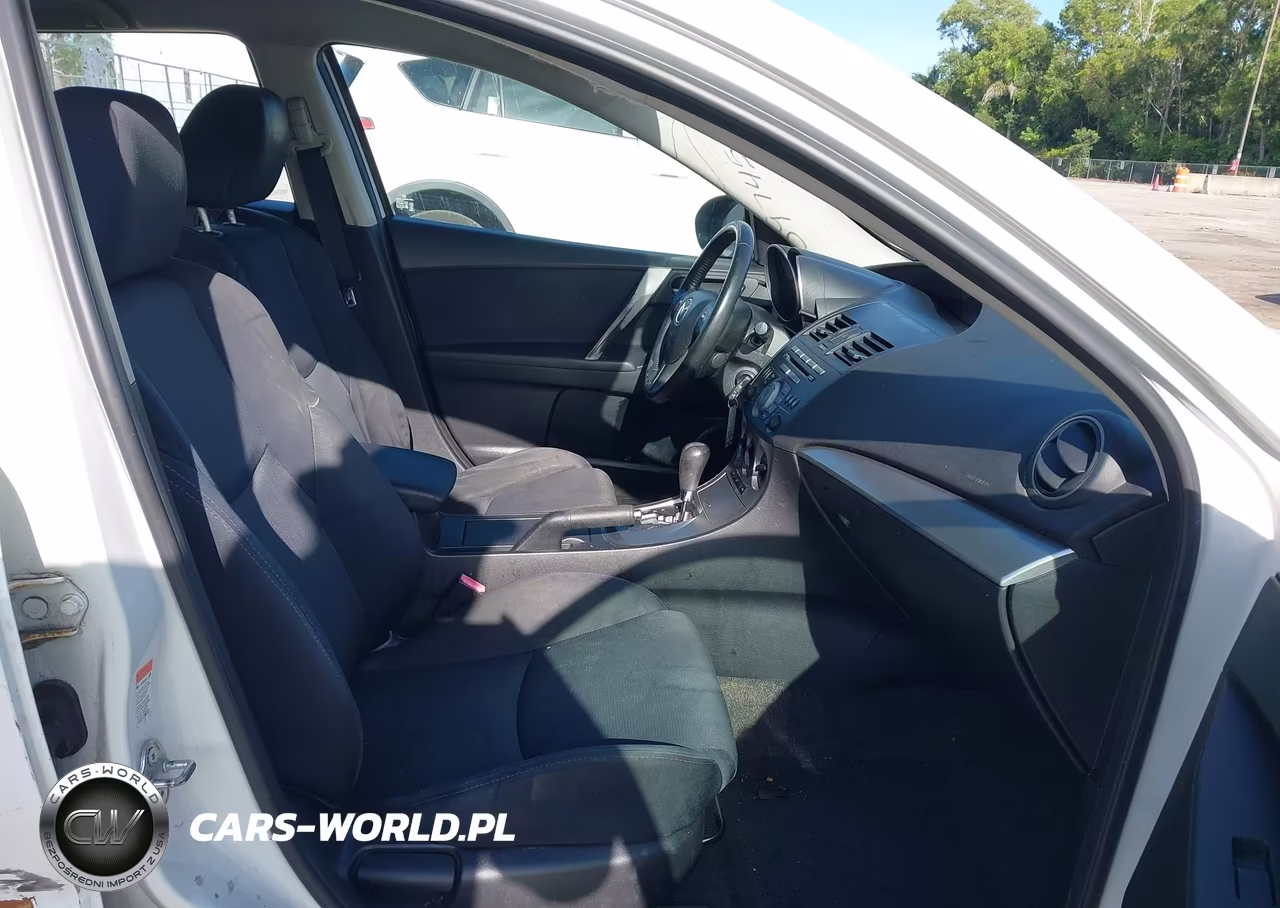 2011 Mazda Mazda3 S Sport VIN:JM1BL1K61B1464371 - 5