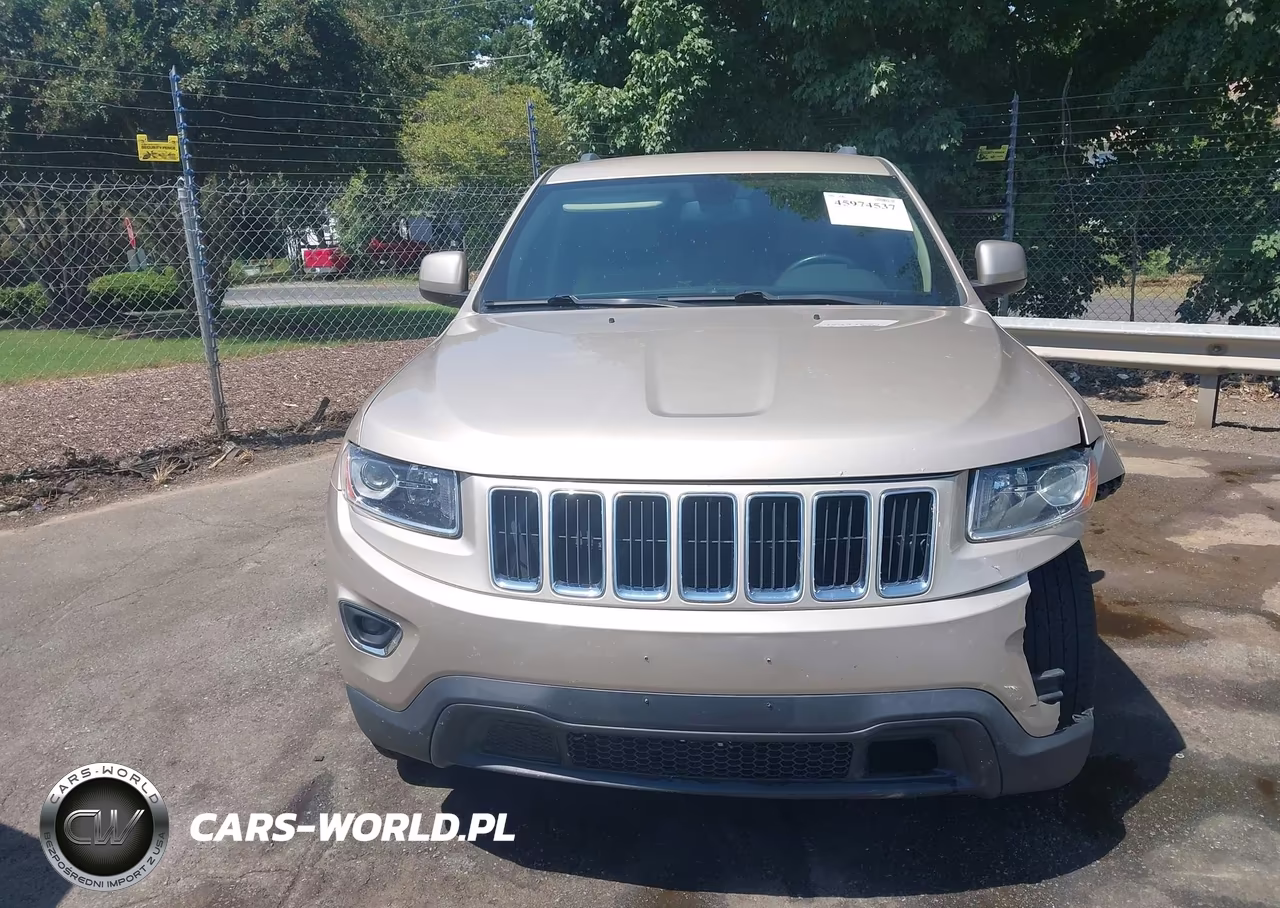 2014 Jeep Grand Cherokee Laredo VIN:1C4RJFAGXEC414850 - 12