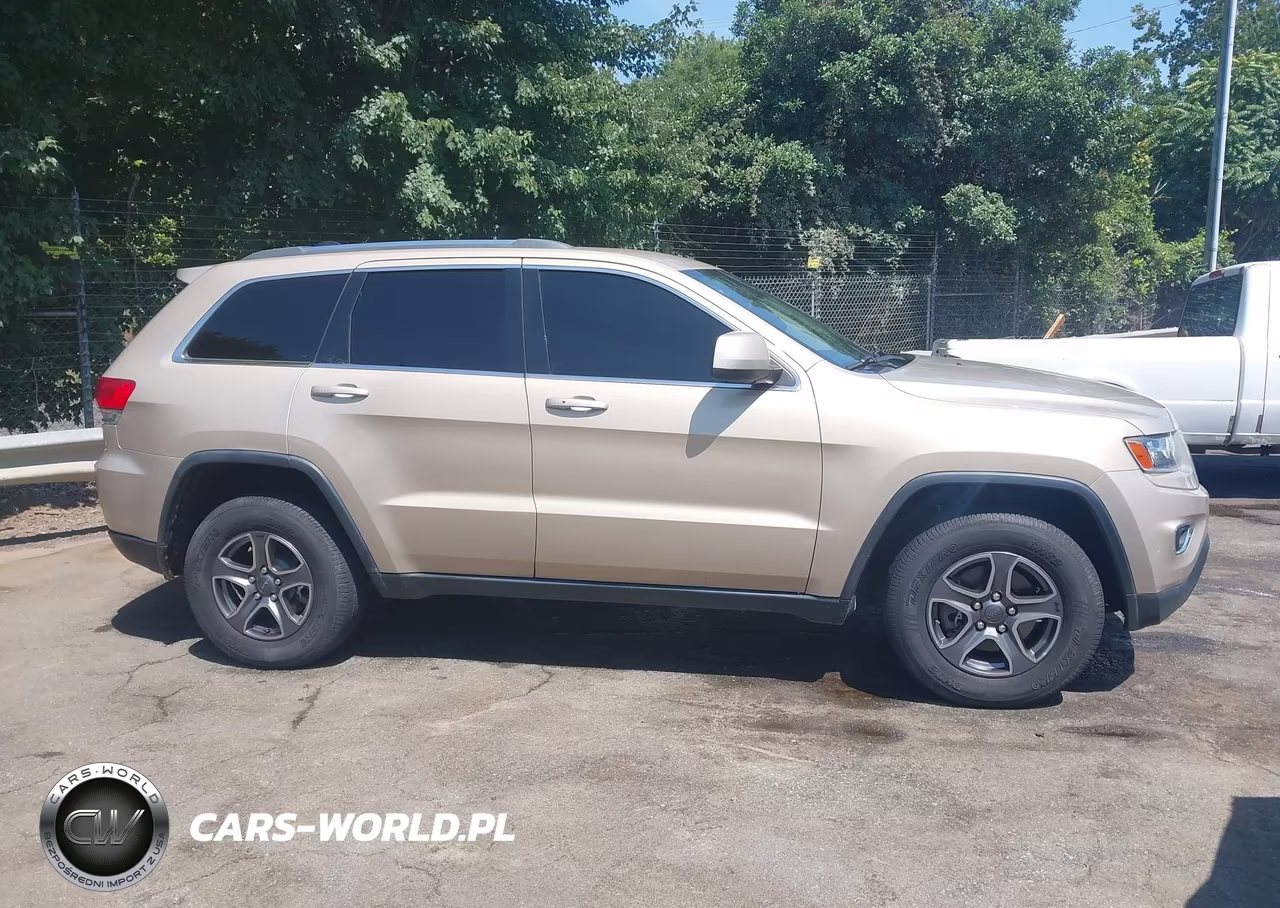 2014 Jeep Grand Cherokee Laredo VIN:1C4RJFAGXEC414850 - 13