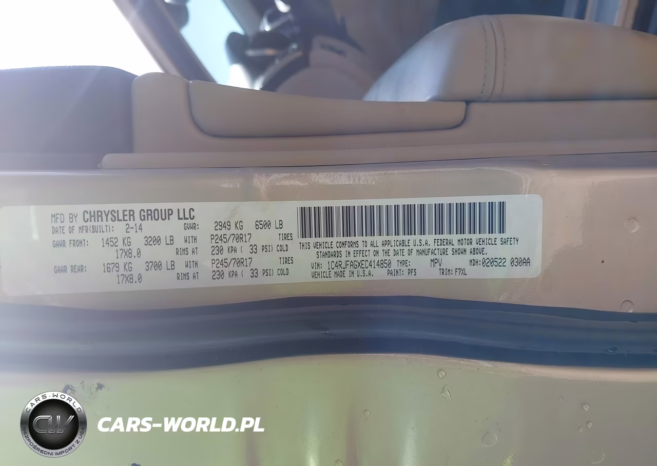 2014 Jeep Grand Cherokee Laredo VIN:1C4RJFAGXEC414850 - 9