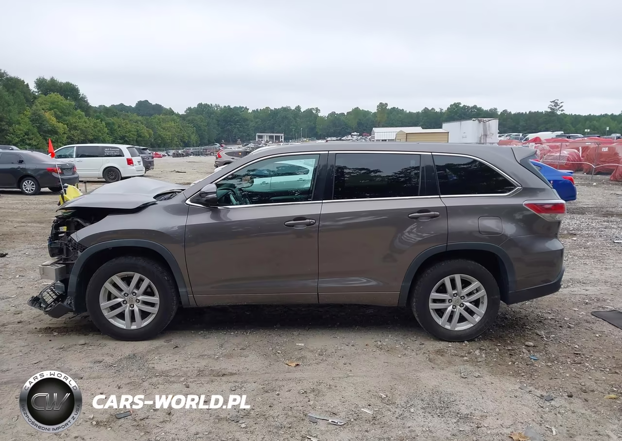 2014 Toyota Highlander Le VIN:5TDZARFH2ES007042 - 14
